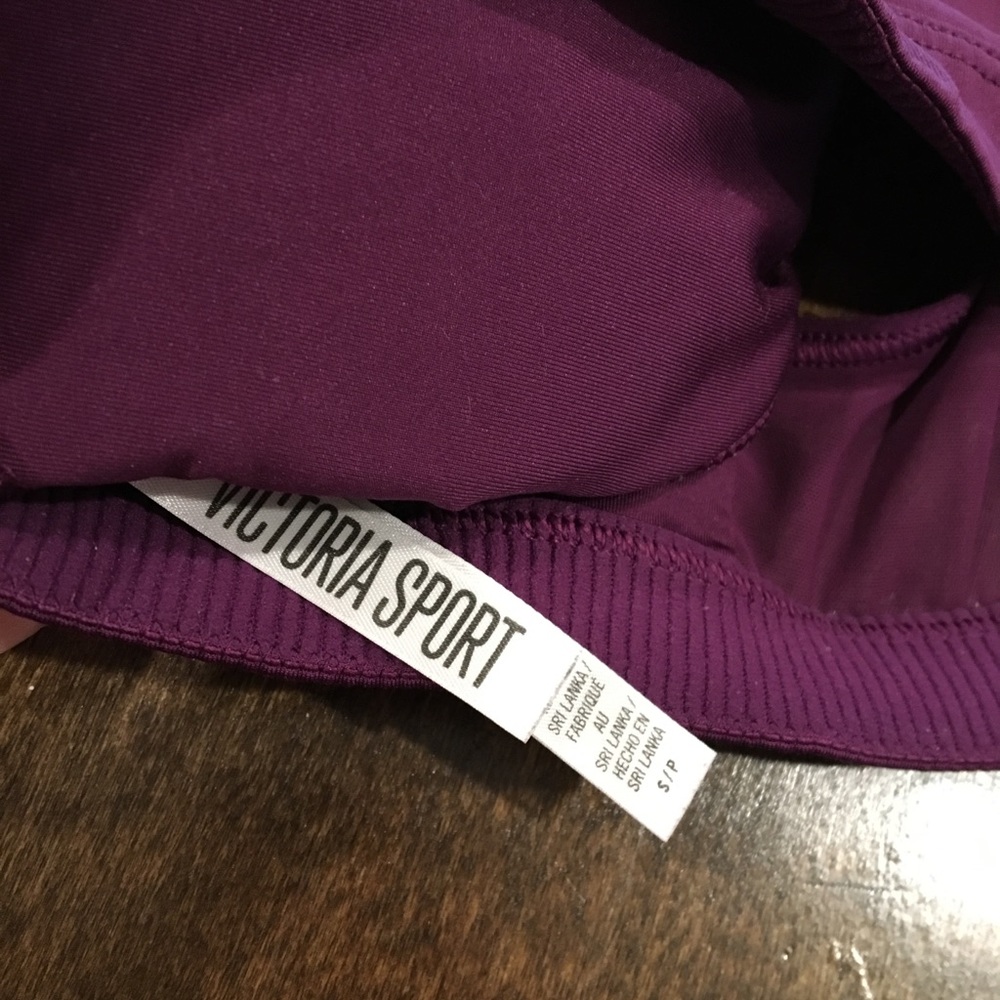Sports bra - Picture 2 of 2